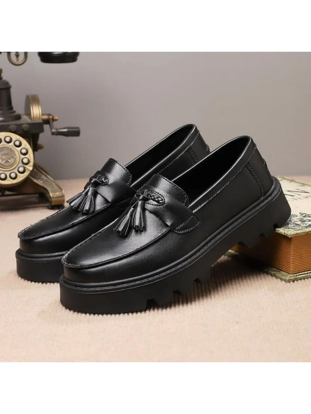 Men's Matte Black Patent Leather Loafers Chunky Heel Tassel Slip On Dress Shoes